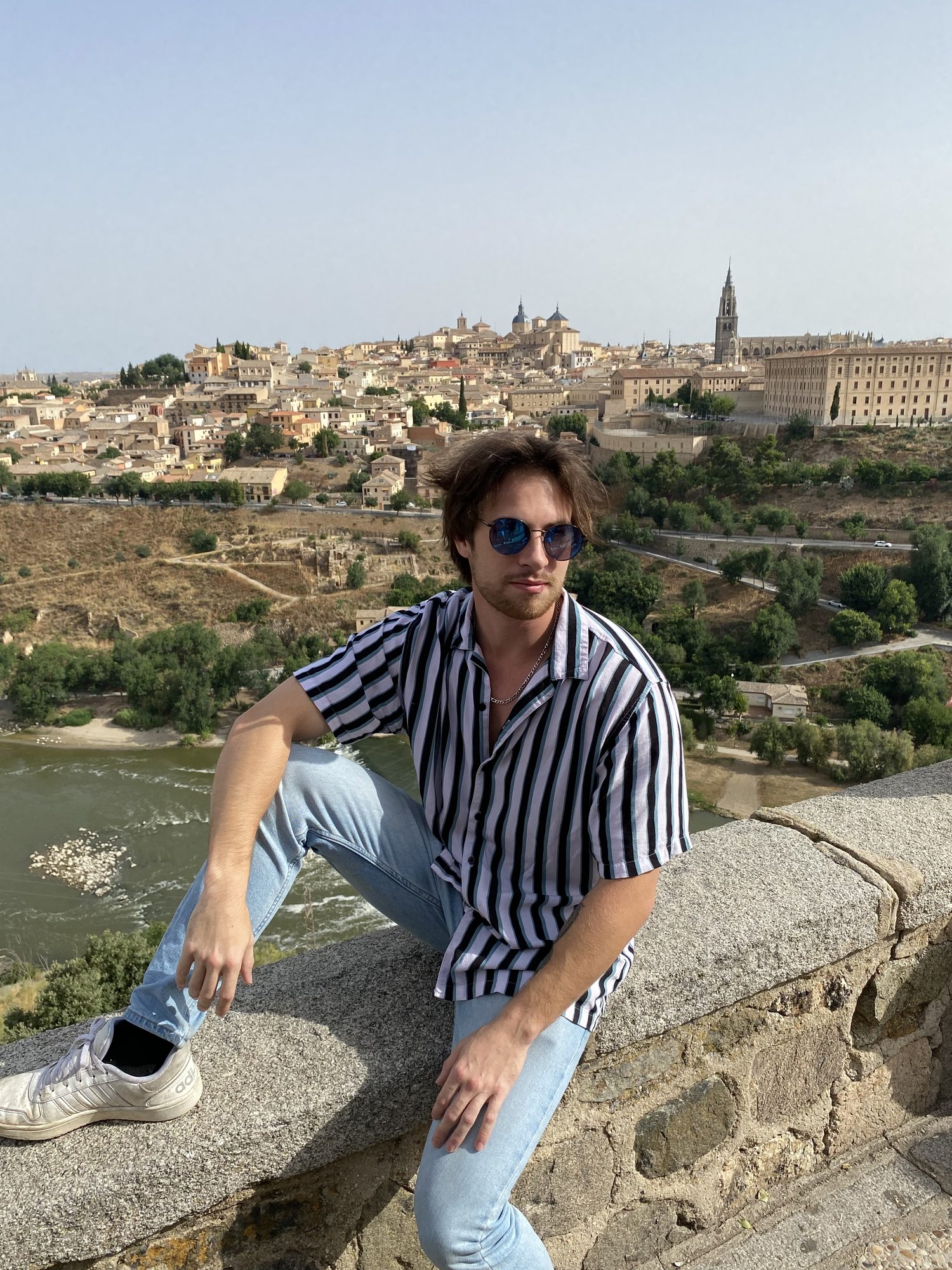 Hudson, the photographer behind Captured by Hudson